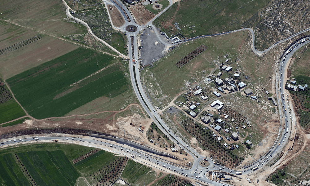 כיכר אדם מלמעלה בתחילת הביצוע 2